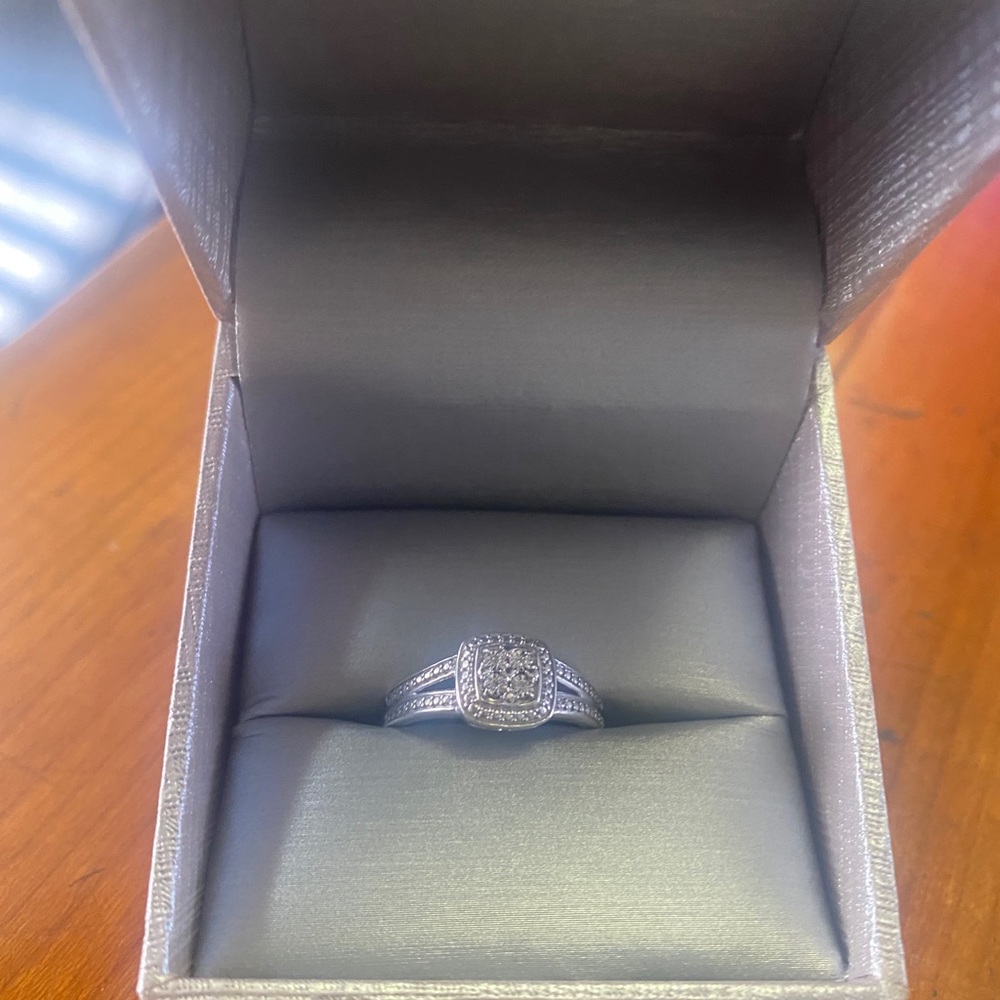 Ring